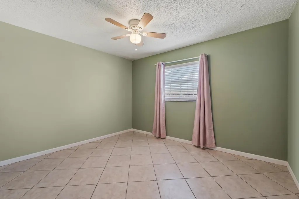 2705 SE Ellendale Street Stuart FL 34997