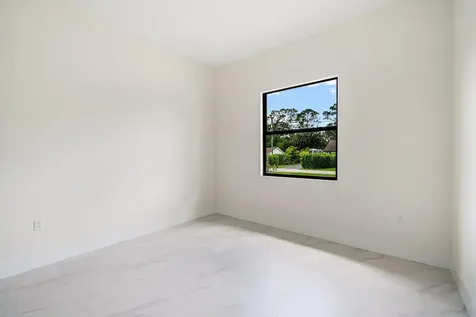 15449 Los Angeles Drive Loxahatchee Groves FL 33470