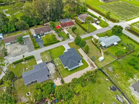 15449 Los Angeles Drive Loxahatchee Groves FL 33470