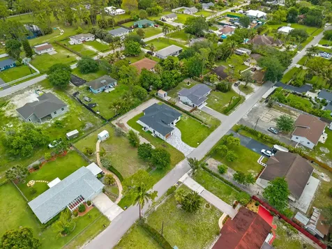 15449 Los Angeles Drive Loxahatchee Groves FL 33470