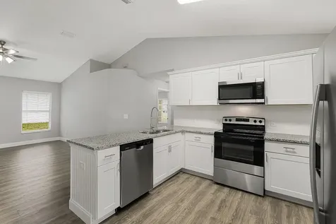 225 12th Street SW Vero Beach FL 32962