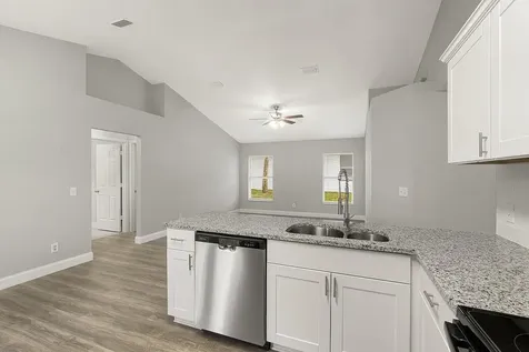225 12th Street SW Vero Beach FL 32962