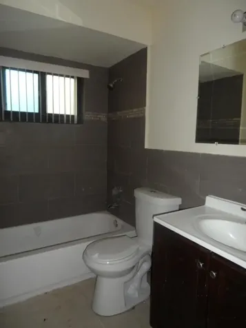 2724 SW 46th Street Fort Lauderdale FL 33312
