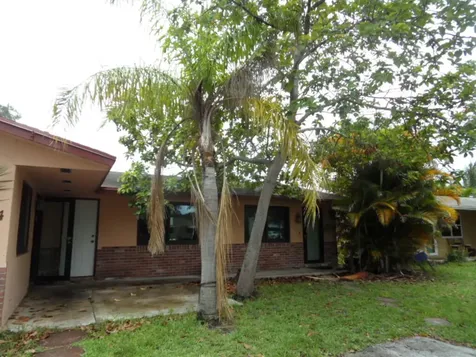 2724 SW 46th Street Fort Lauderdale FL 33312