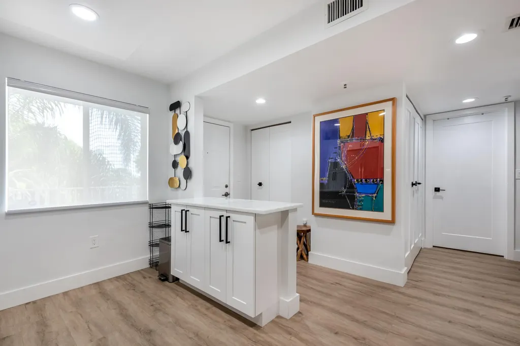 6096 Huntwick Terrace Delray Beach FL 33484