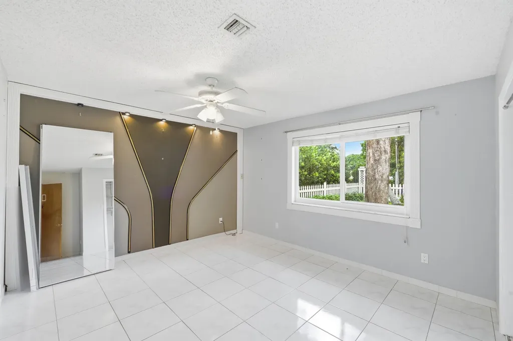 2816 SW 17th Street Fort Lauderdale FL 33312