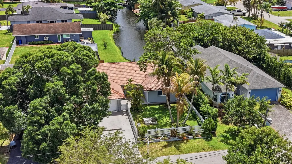 2816 SW 17th Street Fort Lauderdale FL 33312