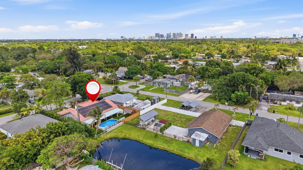 2816 SW 17th Street Fort Lauderdale FL 33312
