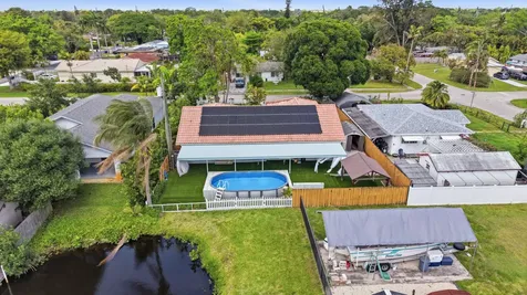 2816 SW 17th Street Fort Lauderdale FL 33312