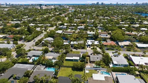 4441 NE 15th Avenue Oakland Park FL 33334