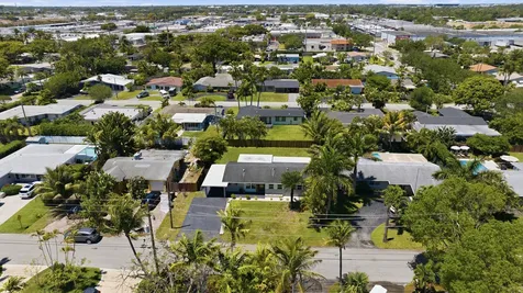 4441 NE 15th Avenue Oakland Park FL 33334