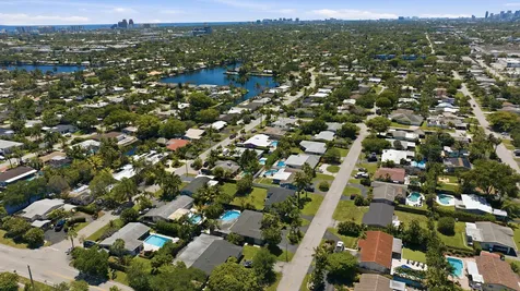 4441 NE 15th Avenue Oakland Park FL 33334