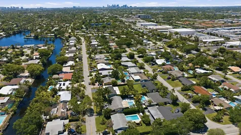 4441 NE 15th Avenue Oakland Park FL 33334