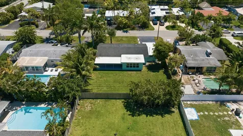 4441 NE 15th Avenue Oakland Park FL 33334