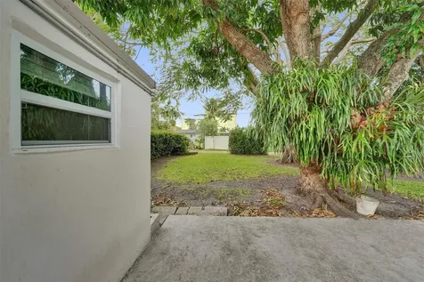 1423 Garfield Street Hollywood FL 33020