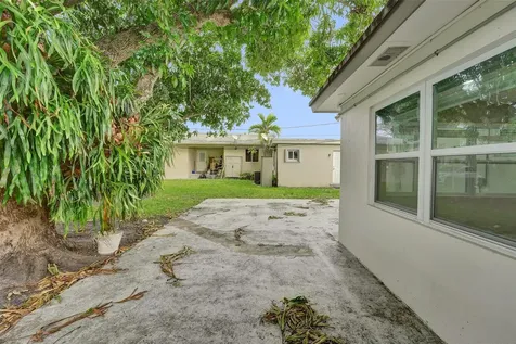 1423 Garfield Street Hollywood FL 33020