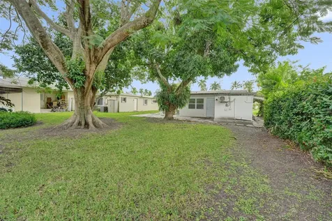 1423 Garfield Street Hollywood FL 33020
