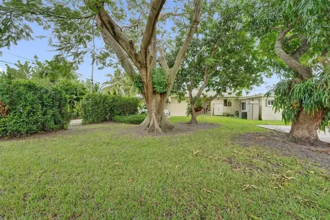 1423 Garfield Street Hollywood FL 33020