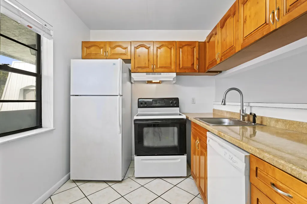 825 NW 13th Street Boca Raton FL 33486