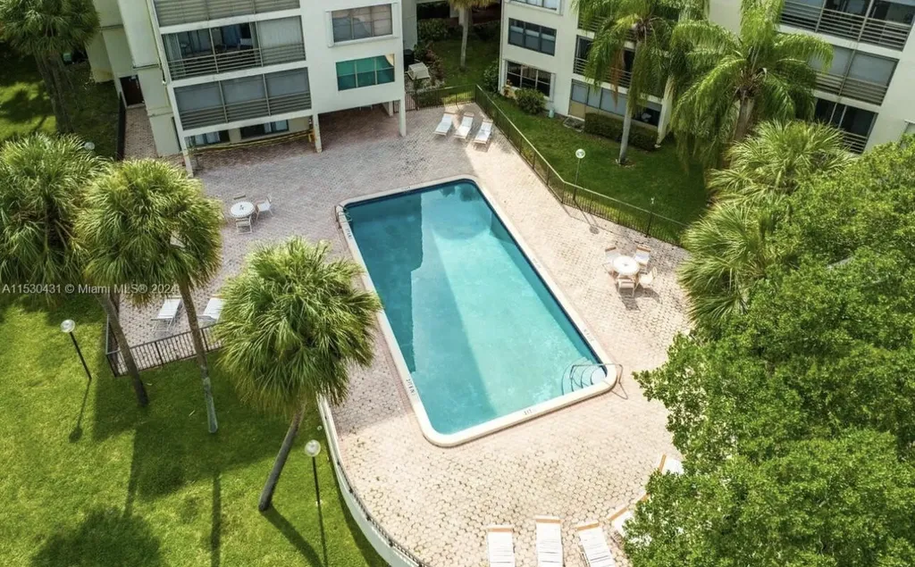 2314 S Cypress Bend Drive Pompano Beach FL 33069