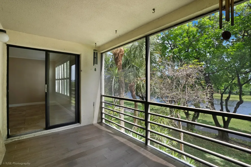 2314 S Cypress Bend Drive Pompano Beach FL 33069