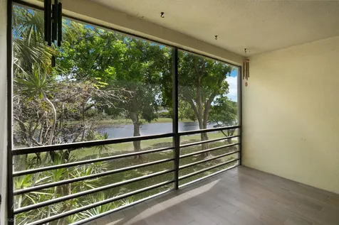 2314 S Cypress Bend Drive Pompano Beach FL 33069