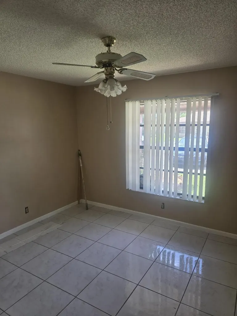 4290 Royal Banyan Way Lake Worth Beach FL 33461