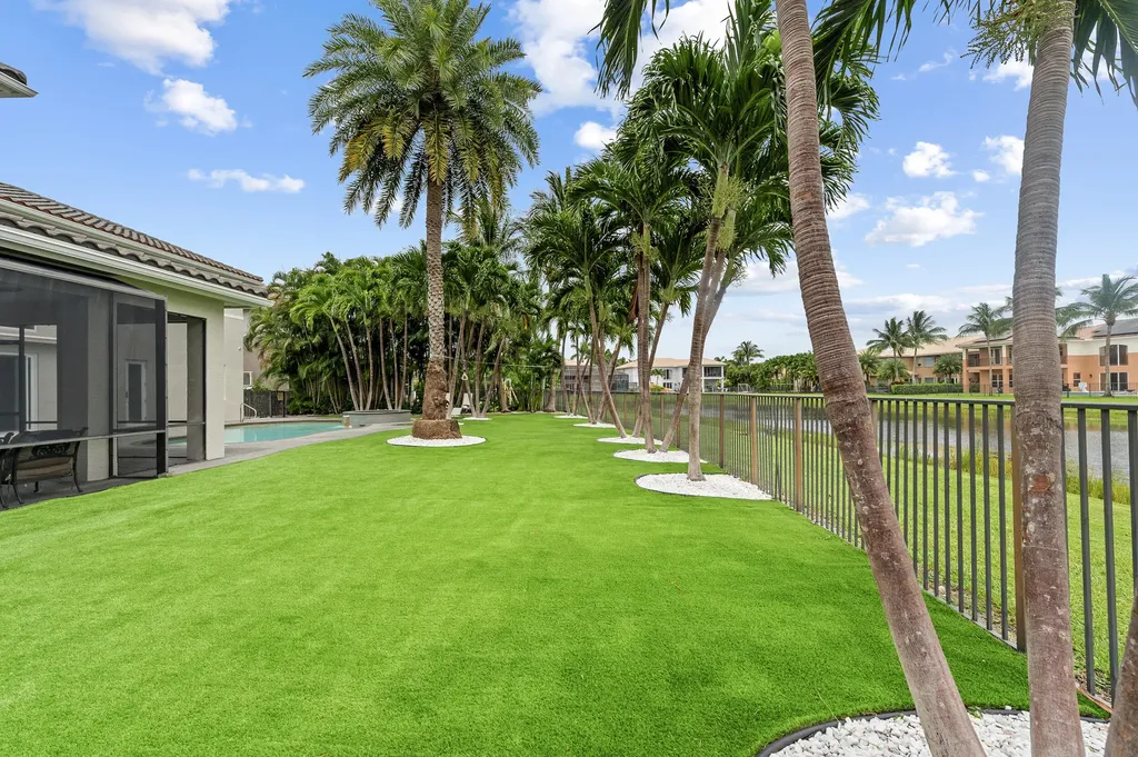 8680 Daystar Ridge Point Boynton Beach FL 33473