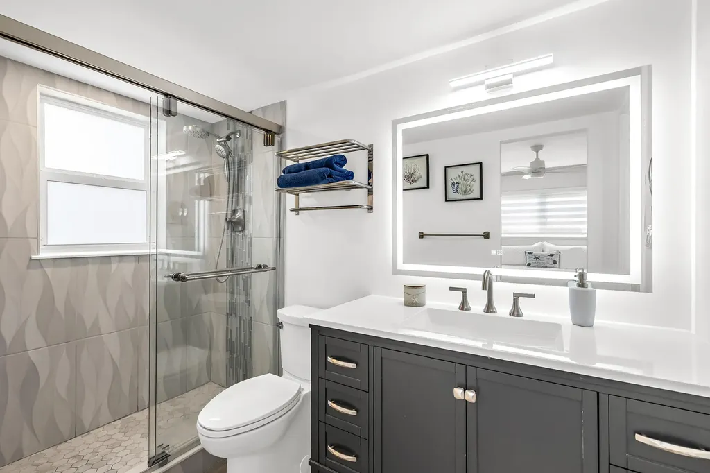 2870 NE 14th Street Causeway Pompano Beach FL 33062