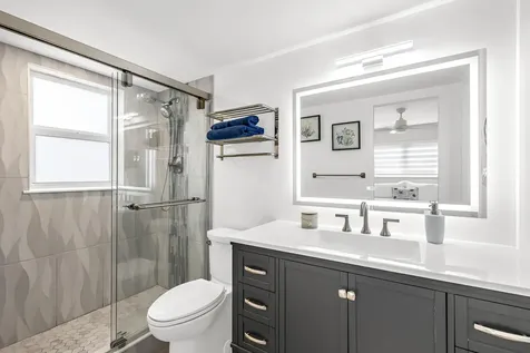 2870 NE 14th Street Causeway Pompano Beach FL 33062