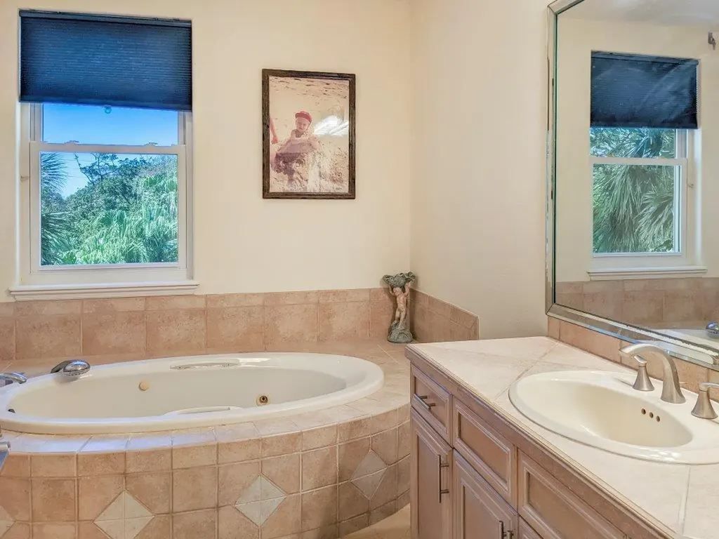 8327 Jimmy Buffett Mem Highway Melbourne Beach FL 32951