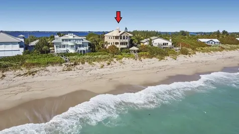 8327 Jimmy Buffett Mem Highway Melbourne Beach FL 32951