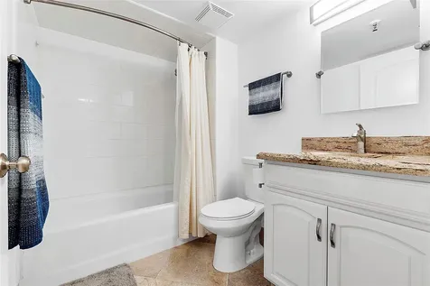 4550 NW 18th Avenue Deerfield Beach FL 33064