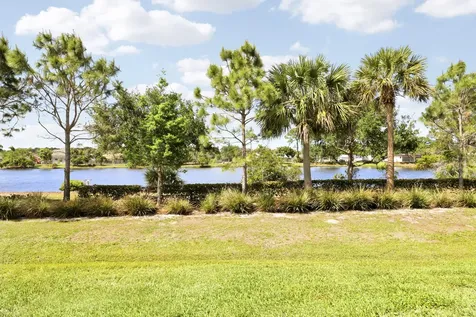 2011 NW Golden Oak Trail Jensen Beach FL 34957