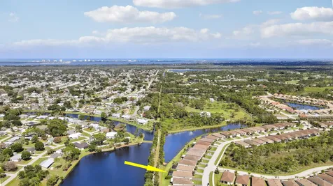 2011 NW Golden Oak Trail Jensen Beach FL 34957