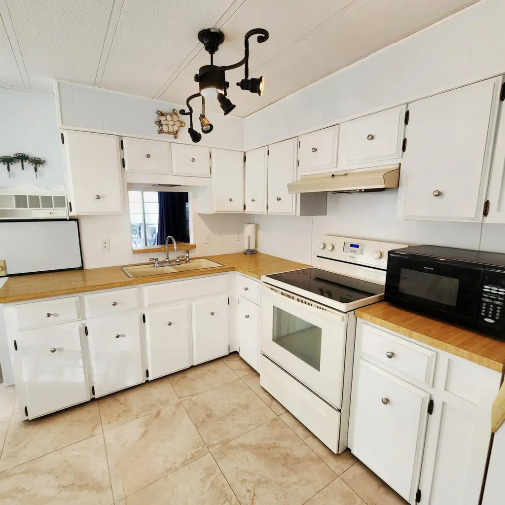 4 Boca Chica Port St Lucie FL 34952
