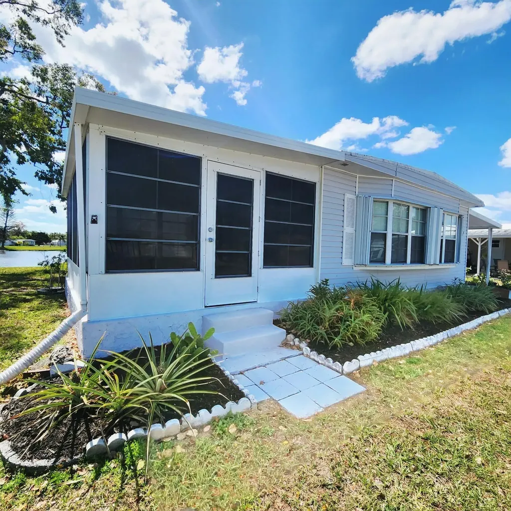 4 Boca Chica Port St Lucie FL 34952