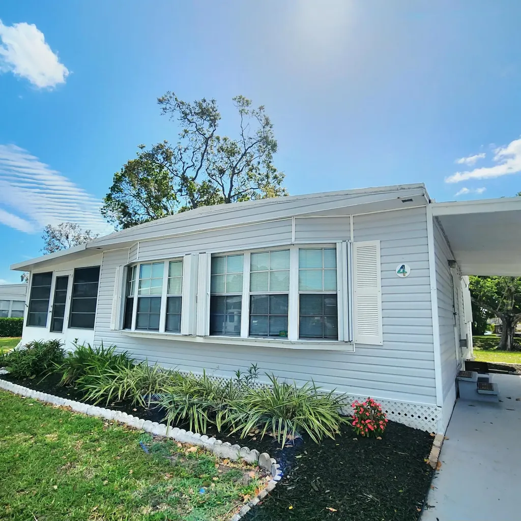 4 Boca Chica Port St Lucie FL 34952