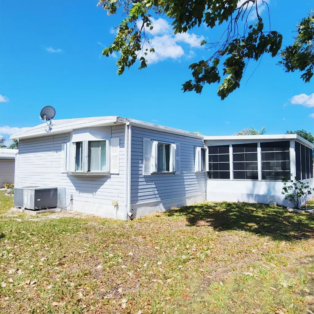 4 Boca Chica Port St Lucie FL 34952