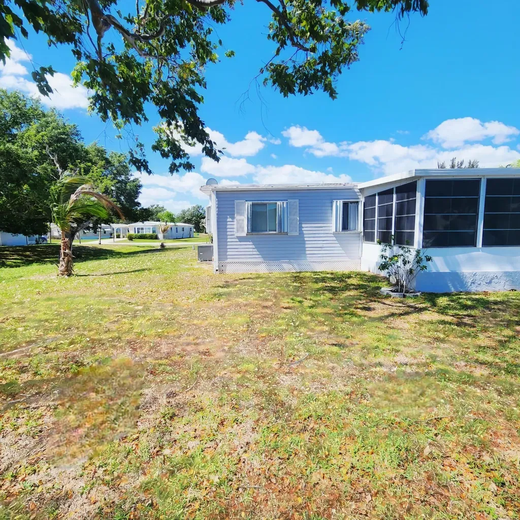 4 Boca Chica Port St Lucie FL 34952