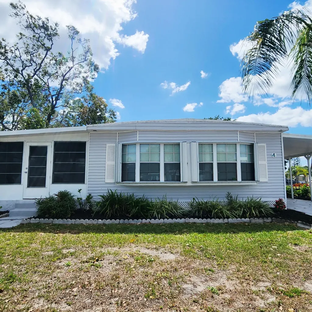 4 Boca Chica Port St Lucie FL 34952