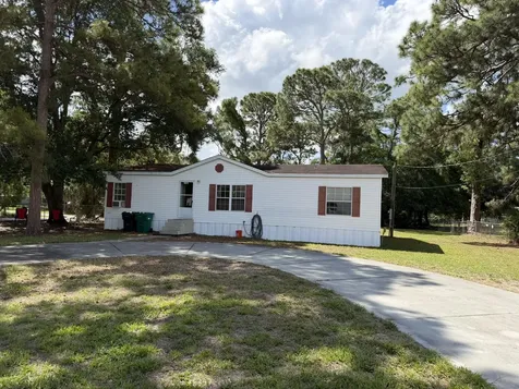 5924 NE 4th Lane Okeechobee FL 34974