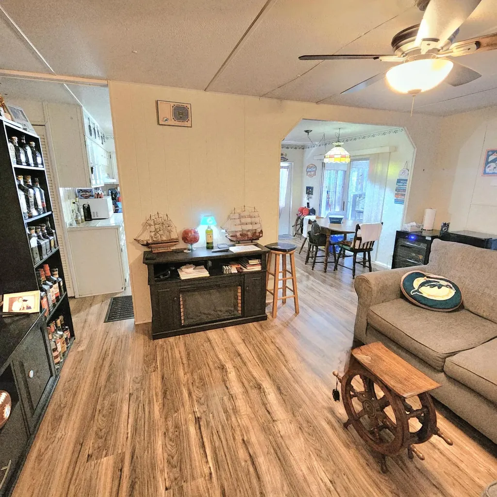 42 SE Spanish Way Port St Lucie FL 34952