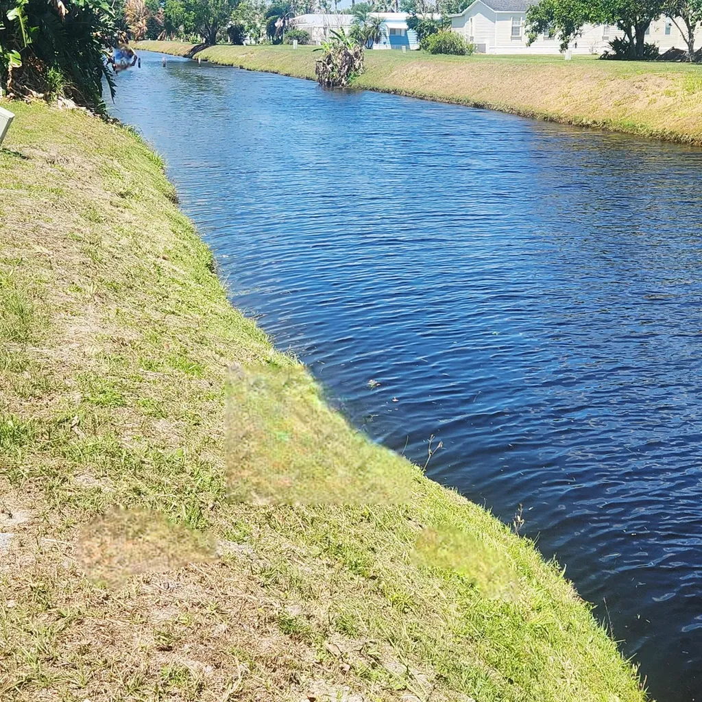 42 SE Spanish Way Port St Lucie FL 34952