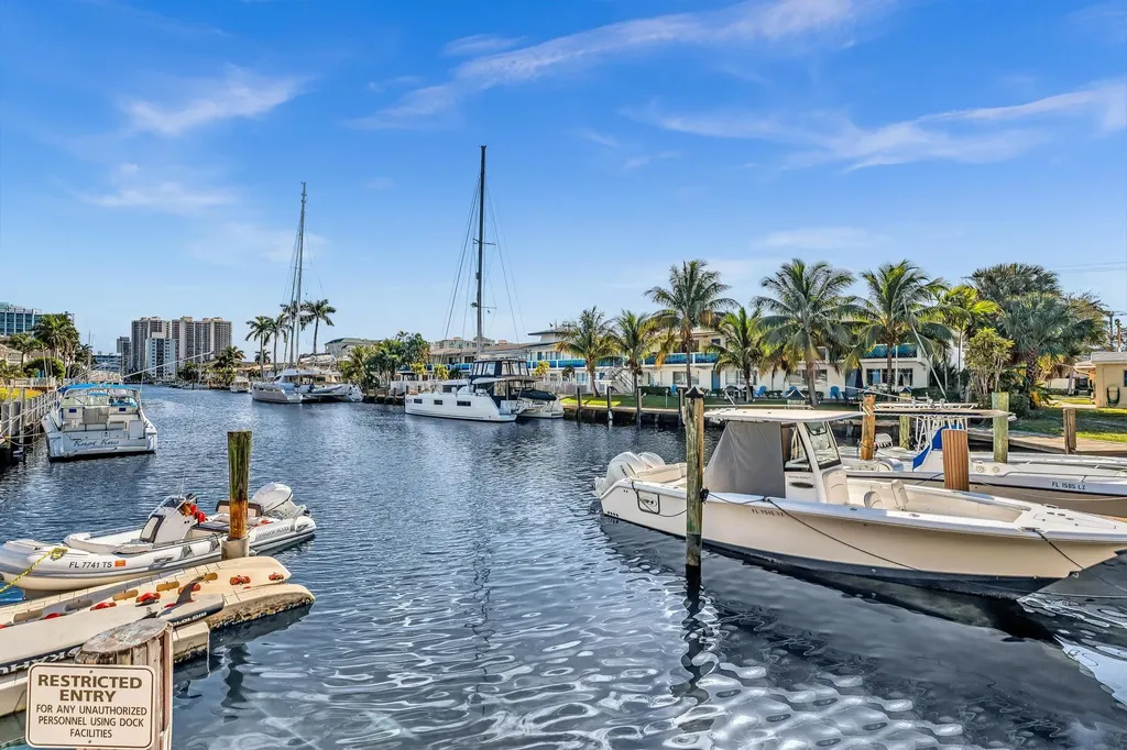 3220 Bayview Drive Fort Lauderdale FL 33306