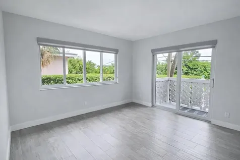 3220 Bayview Drive Fort Lauderdale FL 33306
