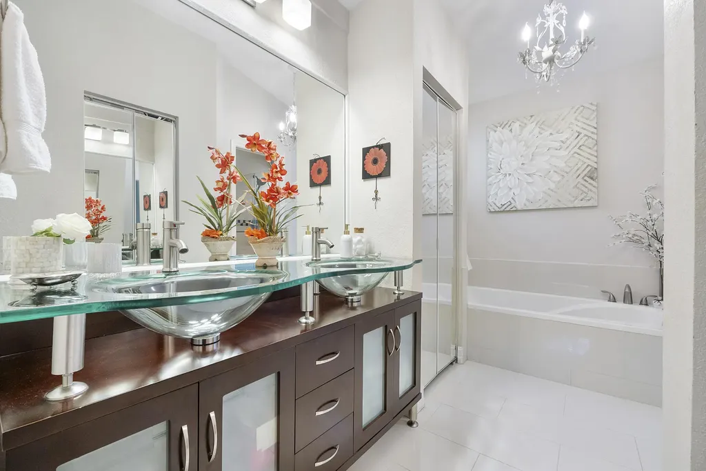 11377 Lakeview Drive Coral Springs FL 33071