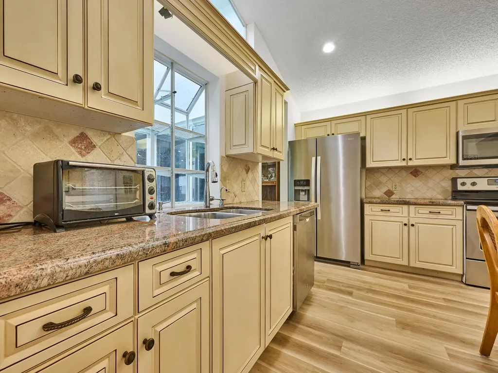 6093 Bay Isle Drive Boynton Beach FL 33437