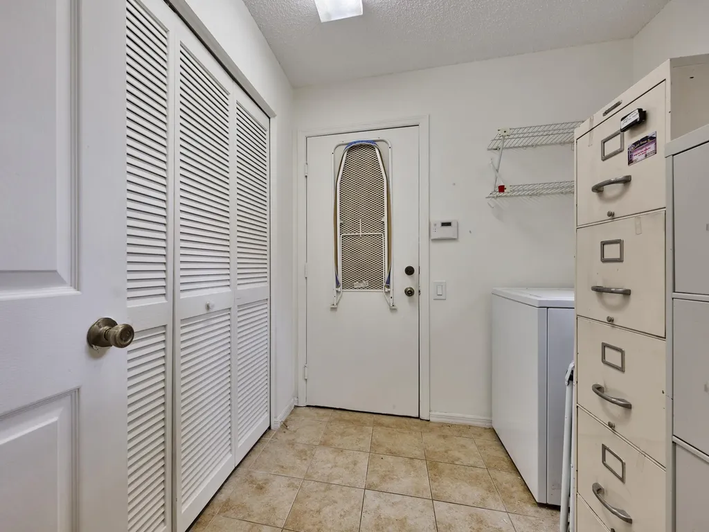 6093 Bay Isle Drive Boynton Beach FL 33437