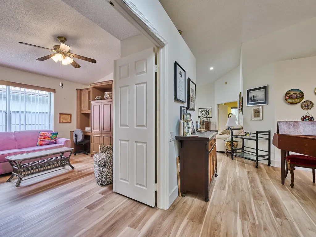 6093 Bay Isle Drive Boynton Beach FL 33437